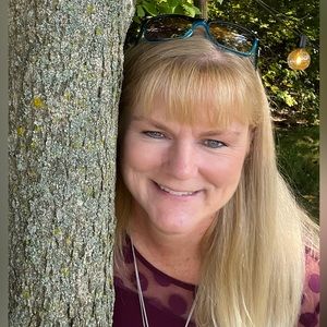 Meet your Posher, Karen